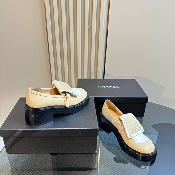 CC Moccasins 65mm Beige Calfskin