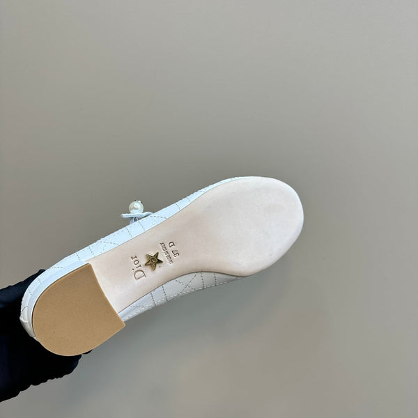 Ballerina CD in morbida pelle di vacchetta bianca