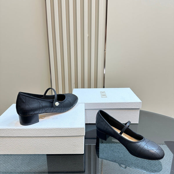 Ballerina CD nera in morbida pelle di vacchetta