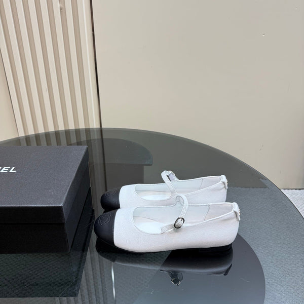 CC 25 Mary Jane Flats White Fabric 239402