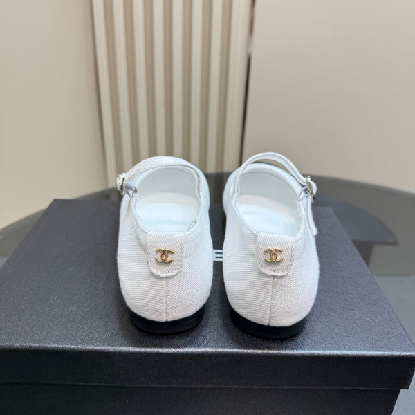 CC 25 Mary Jane Flats White Fabric 239402
