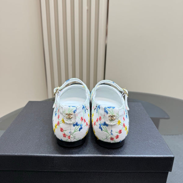 CC 25 Mary Jane Flats White Pattern Fabric 239405