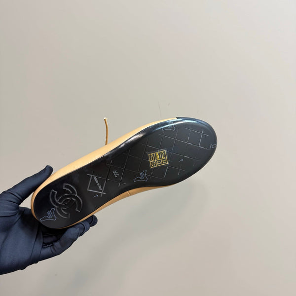 CC 25 Mary Jane Flat Buff Brown Leather with Fabric 239406