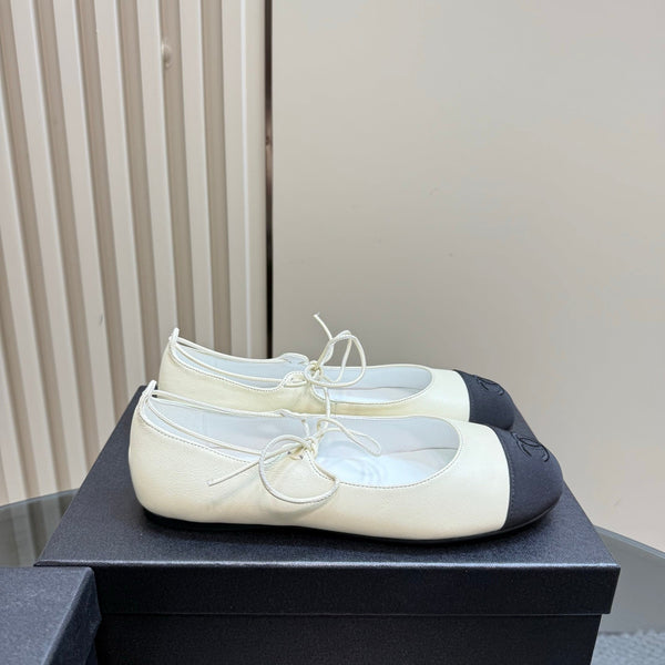 CC 25 Mary Jane Flat Beige Cream Leather with Fabric 239407