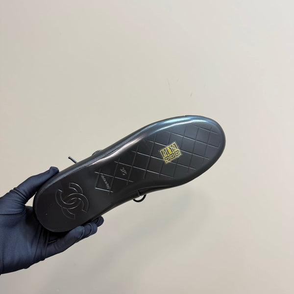 CC 25 Mary Jane Flat Black Leather with Fabric 239412