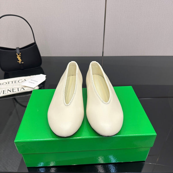 BV Puddle Ballet Flat Brown Lambskin 427640