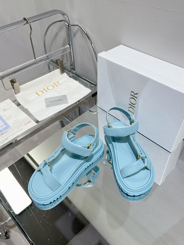 CD D-Wave Sandal In Could Blue Cowhide 100749