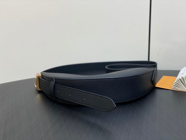 low key bumbag 28cm black calfskin