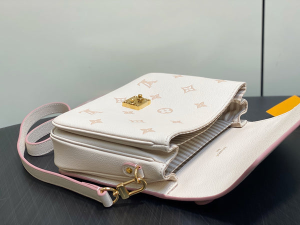 LV Pochette Métis 25cm Cream Grained Calfskin