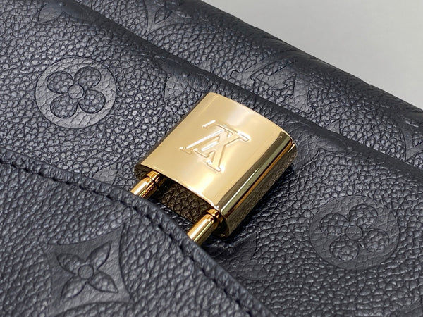 LV Anytime Flap Bag 29.5cm Black Calfskin