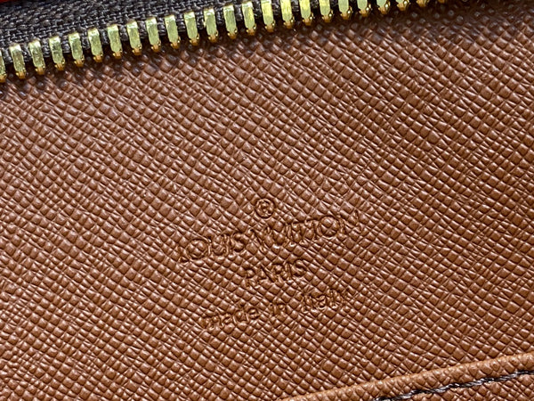LV Drouot Shoulder Bag 22cm Brown Monogram Canvas