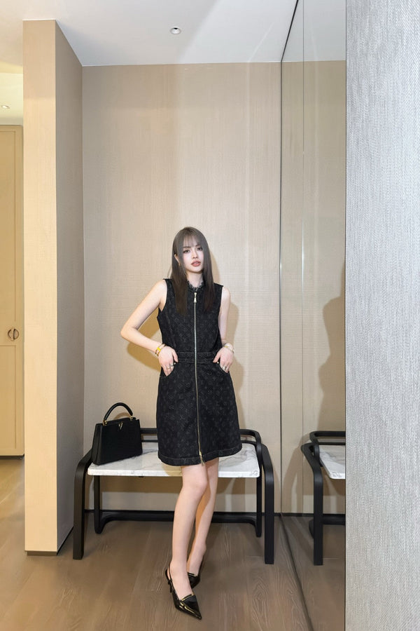 LV 25C Monogram Dress 229103