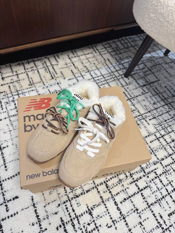 Miu Balance 530 SL Sneakers Fleece Lining In Light Brown Suede