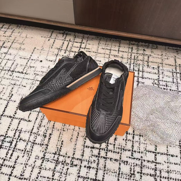 Sneaker HM 25 Jet in pelle di vacchetta nera a rete 318024