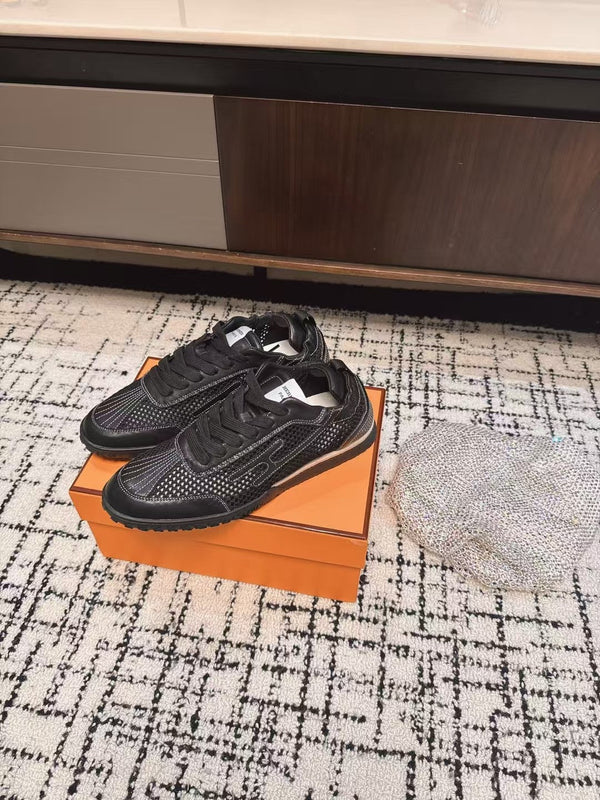 Sneaker HM 25 Jet in pelle di vacchetta nera a rete 318024