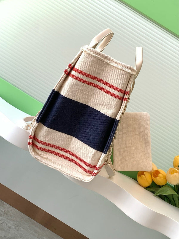 CC 25C ToTe  Bag Beige Navy Blue Canvas Fabric 238518