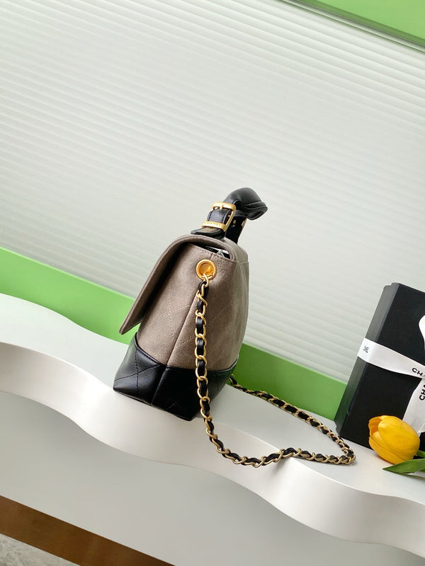 CC 25A Flap Bag 29cm Grey Suede Black Calfskin