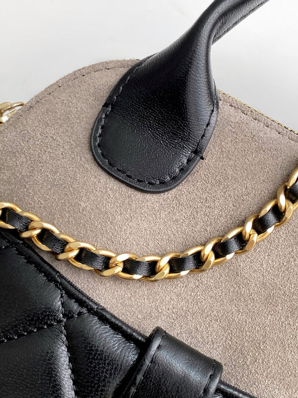 CC 25A Clutch With Chain 18cm Grey Suede Black Calfskin