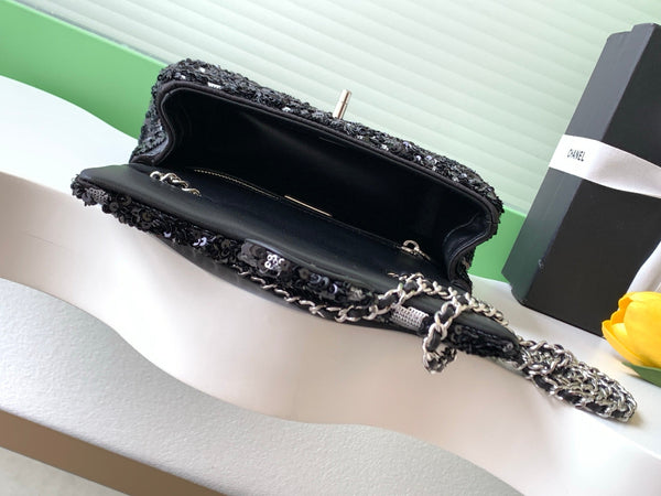 CC 2025 Flap Bag Black Sequin 298204