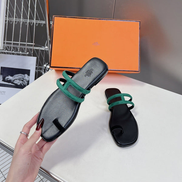 Sandali Georgia in pelle scamosciata color verde acqua e vitello nero