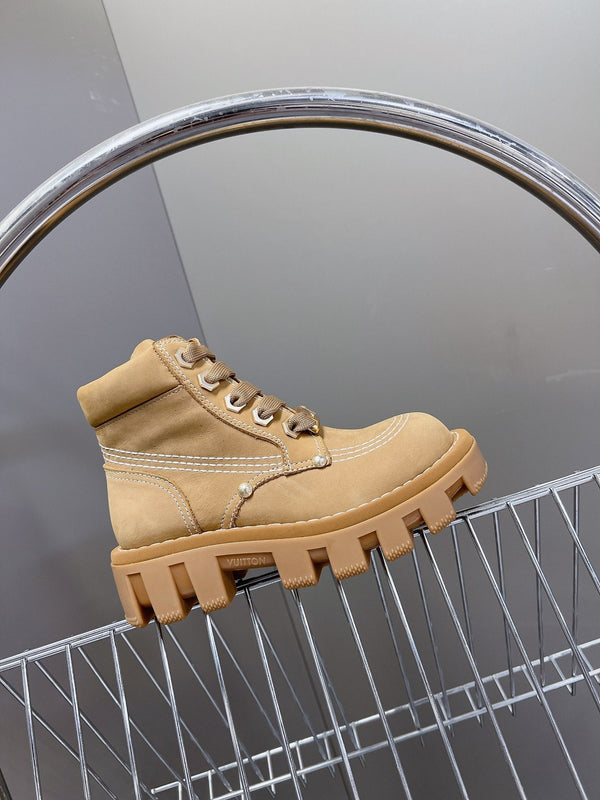 Stivaletti LV Checker in pelle scamosciata marrone