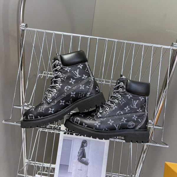Stivaletto alla caviglia LV x Timberland 6-In in pelle di mucca monogramma nera