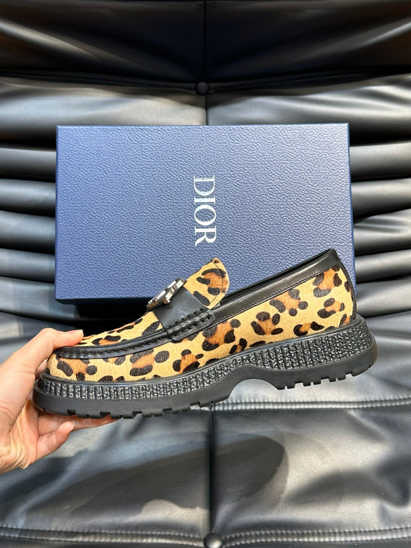 CD EXPLORER ICON LOAFER BLACK AND BRONZE FUR