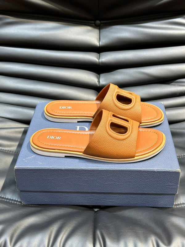 CD D-CLUB SLIDE SLIPPER TIGER GRAINED CALFSKIN