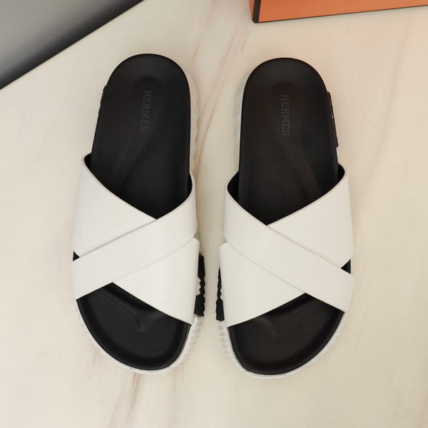 HM INFRA SANDAL WHITE AND BLACK LAMBSKIN