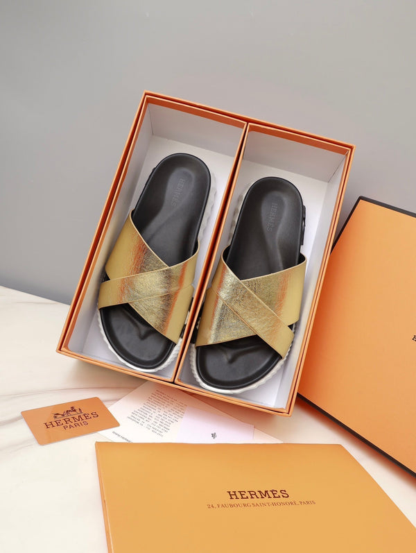 HM INFRA SANDAL GOLD METALLIC LAMBSKIN