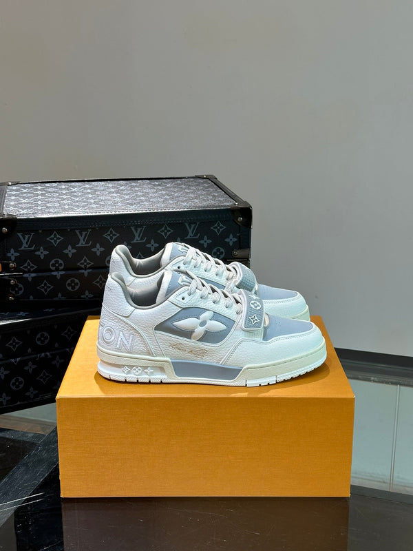 LV TRAINER SNEAKERS IN WHITE CALFSKIN AND LIGHT BLUE SUEDE