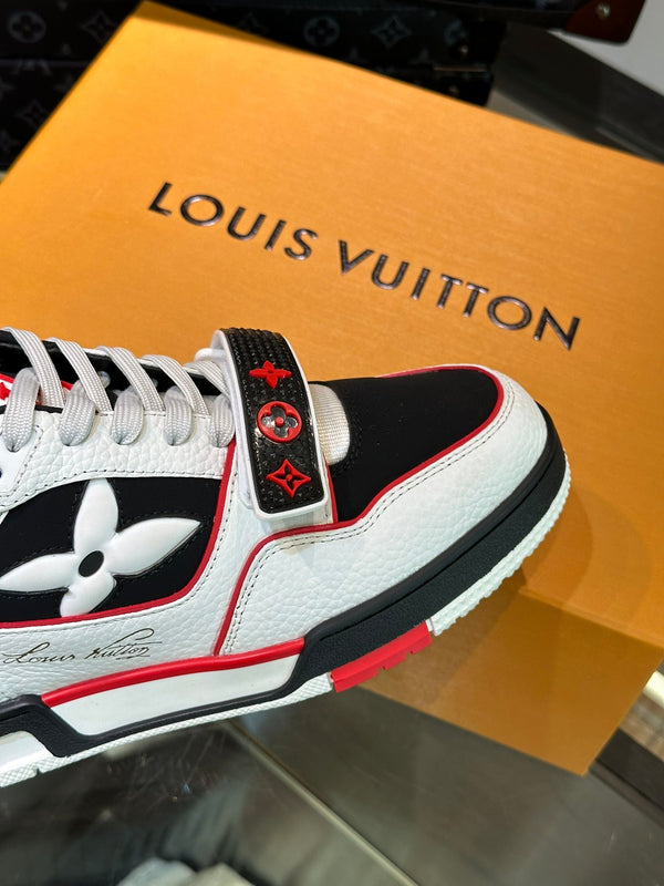 LV TRAINER SNEAKERS IN WHITE CALFSKIN AND BLACK MIX RED SUEDE