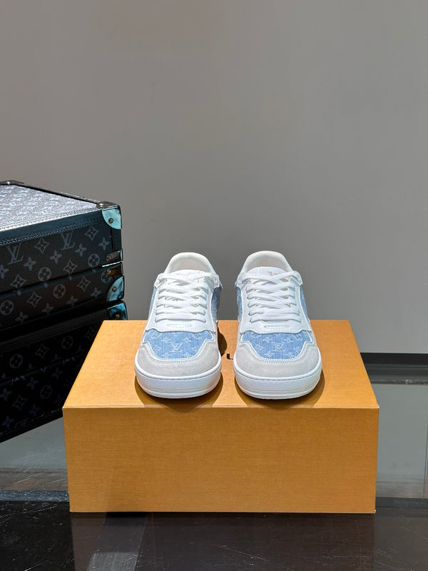 SNEAKER LV IN PELLE SCAMOSCIATA BIANCA E VITELLO MIX DENIM BLU