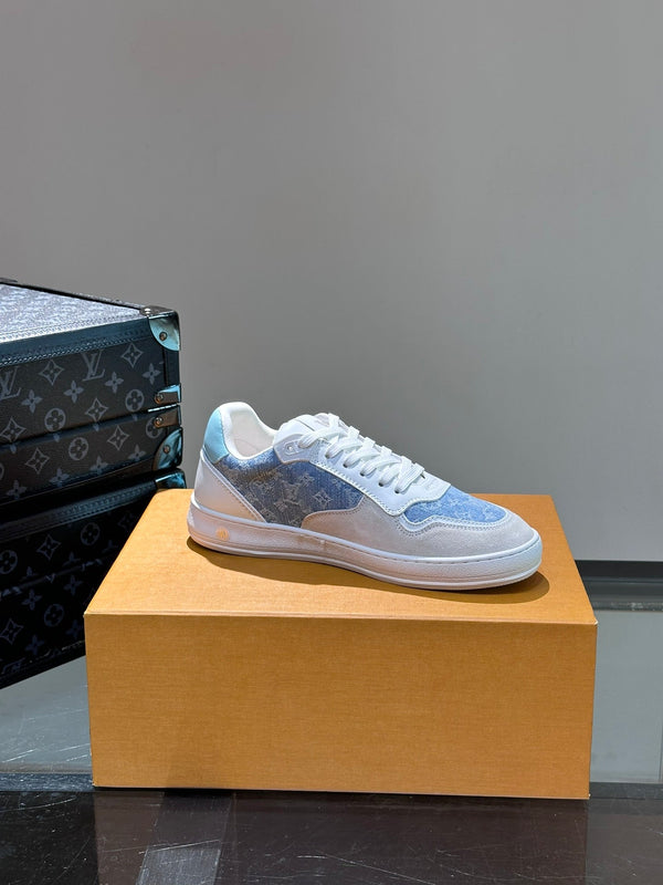 SNEAKER LV IN PELLE SCAMOSCIATA BIANCA E VITELLO MIX DENIM BLU