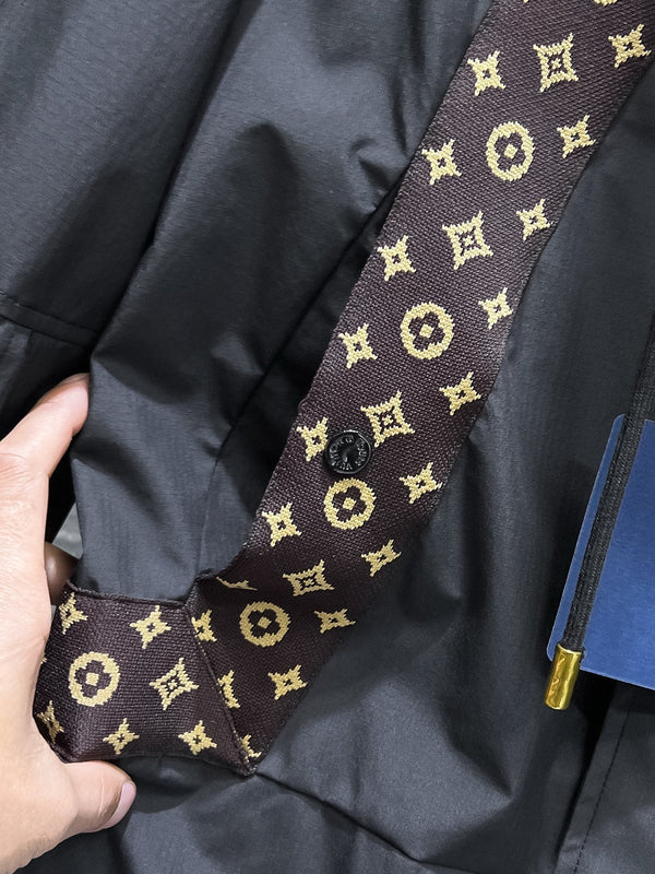 GIACCA NERA LV 239573