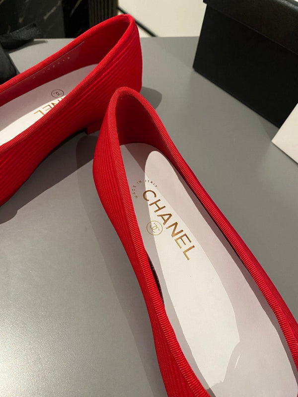 ballet flat red embroidered fabric