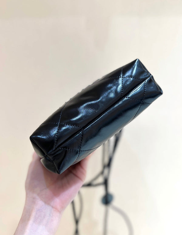 borsa hobo mini cc22 20 cm in pelle di agnello nera