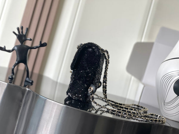 Chanel 25 Sequin Embroidered 21cm Bag Black Leather Sequins 286173