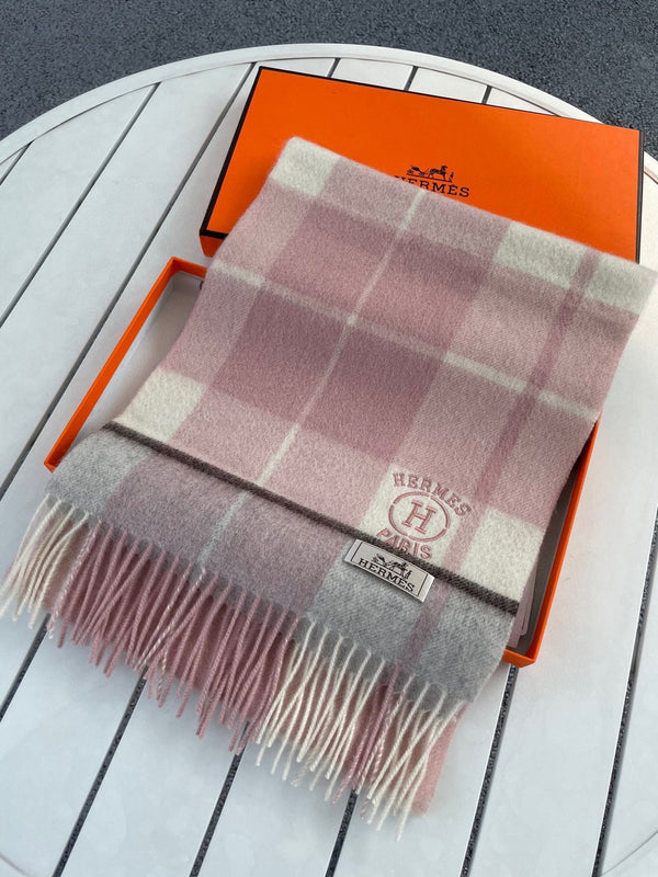 Scarf 180 CM In Light Grey White Mix Light Pink Caro Cashmere