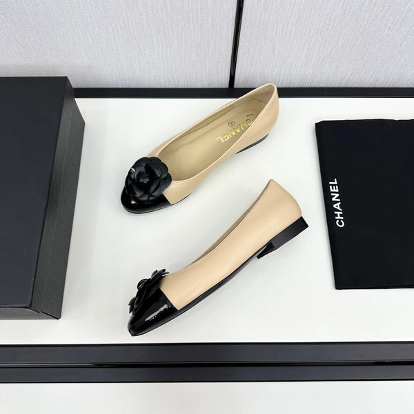 ballet flat flower beige calfskin black patent calfskin