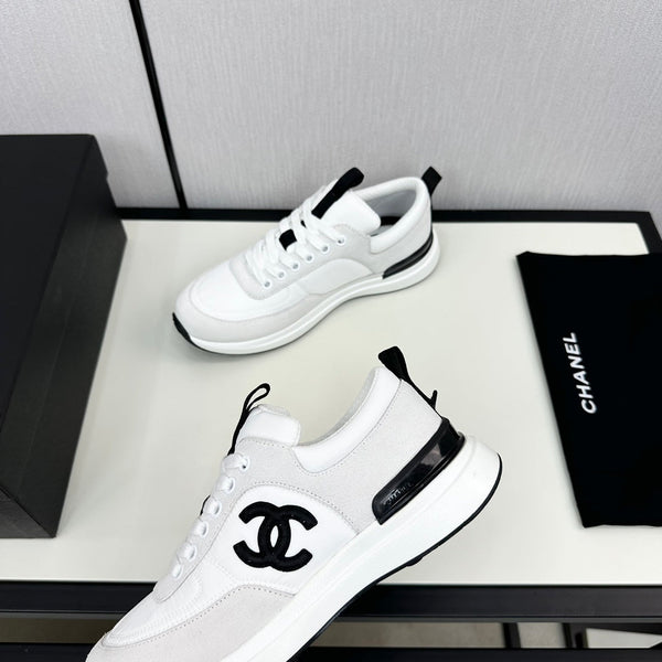 CC Sneaker Black White Cowhide Suede 789077