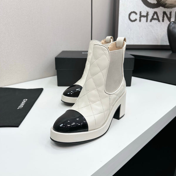 CC FW 25 Platform Ankle Boots Cream Black Patent and Quilted Leather 532620
