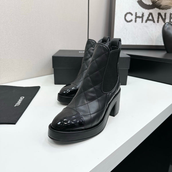 CC FW 25 Platform Ankle Boots  Black Patent and Quilted Leather 532621