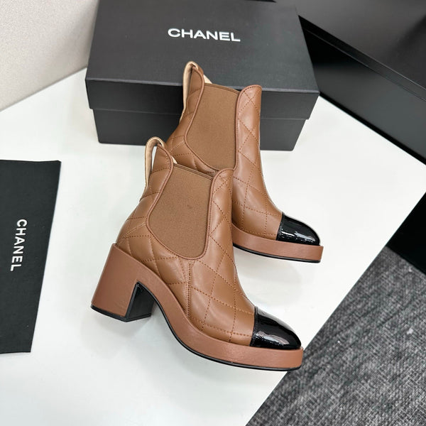 CC FW 25 Platform Ankle Boots  Brown Black Patent and Quilted Leather 532622