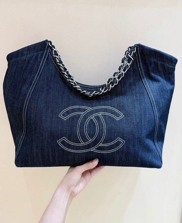 CC Vintage Cabas Tote 48cm Blue Denim