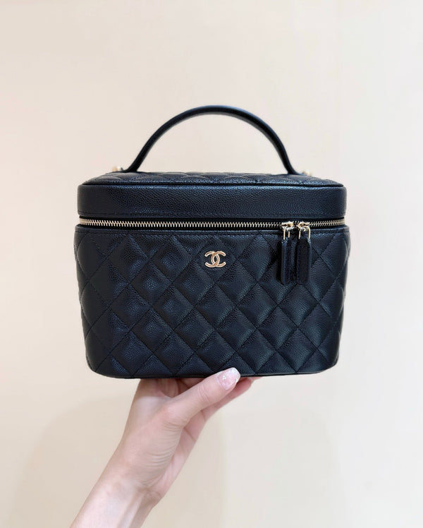 CC 25C Vanity Top Handle 21cm Black Grained Calfskin Light Gold Hardware