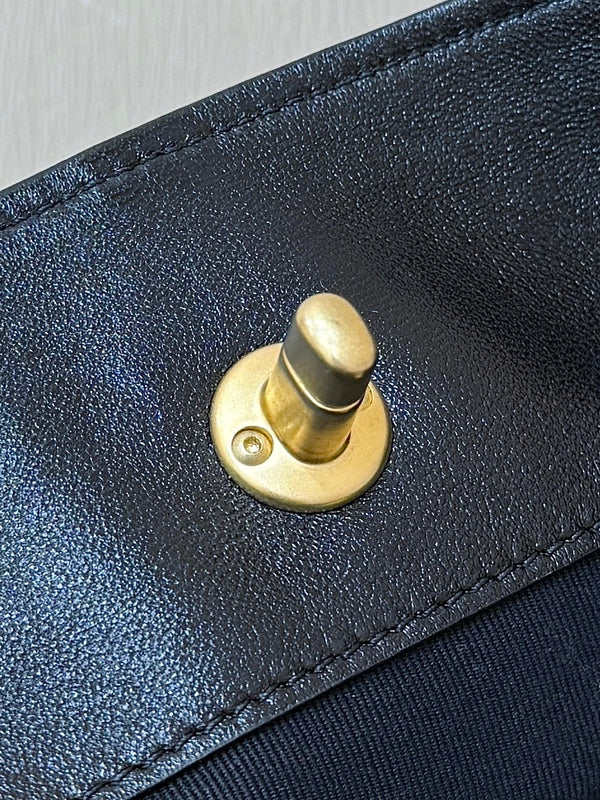 CC 25A Hobo 29cm Gray Black Suede Lambskin