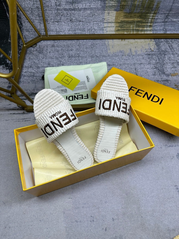 Ciabatte FF Signature 10 in fibra di cotone bianco