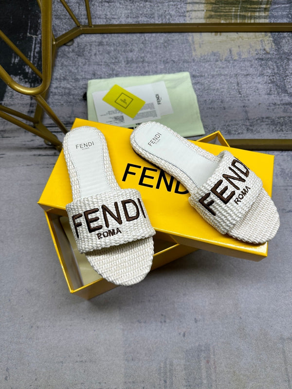 Ciabatte FF Signature 10 in fibra di cotone bianco