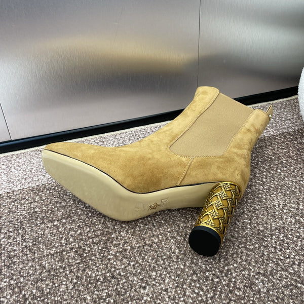 CD Icon Heeled Ankle Boot Beige Light Yellow Suede